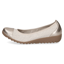Load image into Gallery viewer, Caprice Ladies Cream/Gold Flat Pomp: 22103-42
